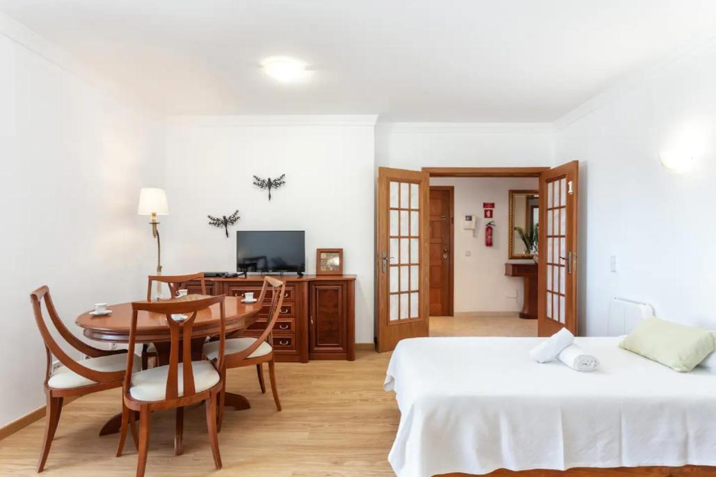 Blife Vitorya Private Rooms Faro Exterior photo